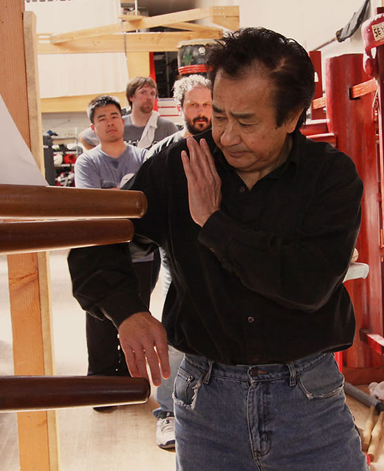 Grandmaster Chris Chan portrait imagery from uswingchun.com